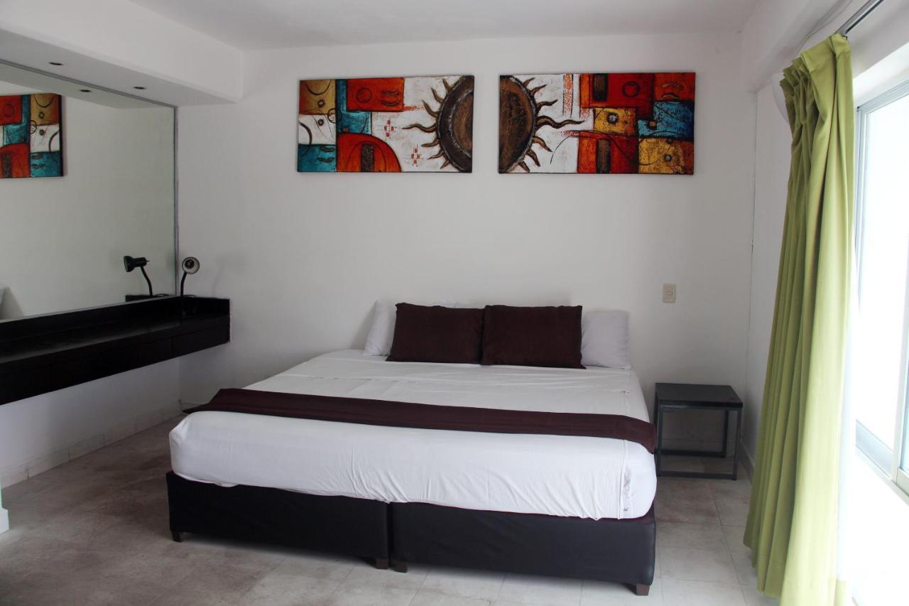 Hotel & Hostal Casa De Luz Cancún Exterior foto